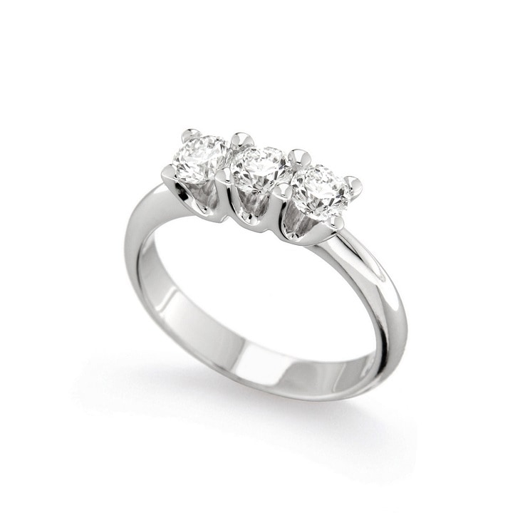 Anello trilogy con diamanti