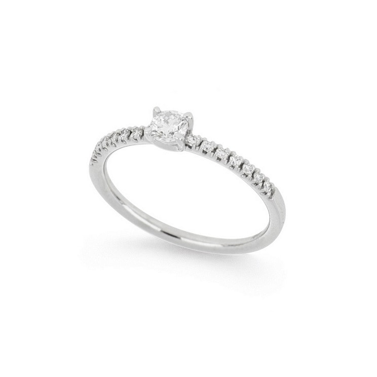 Anello solitario con diamanti sul gambo