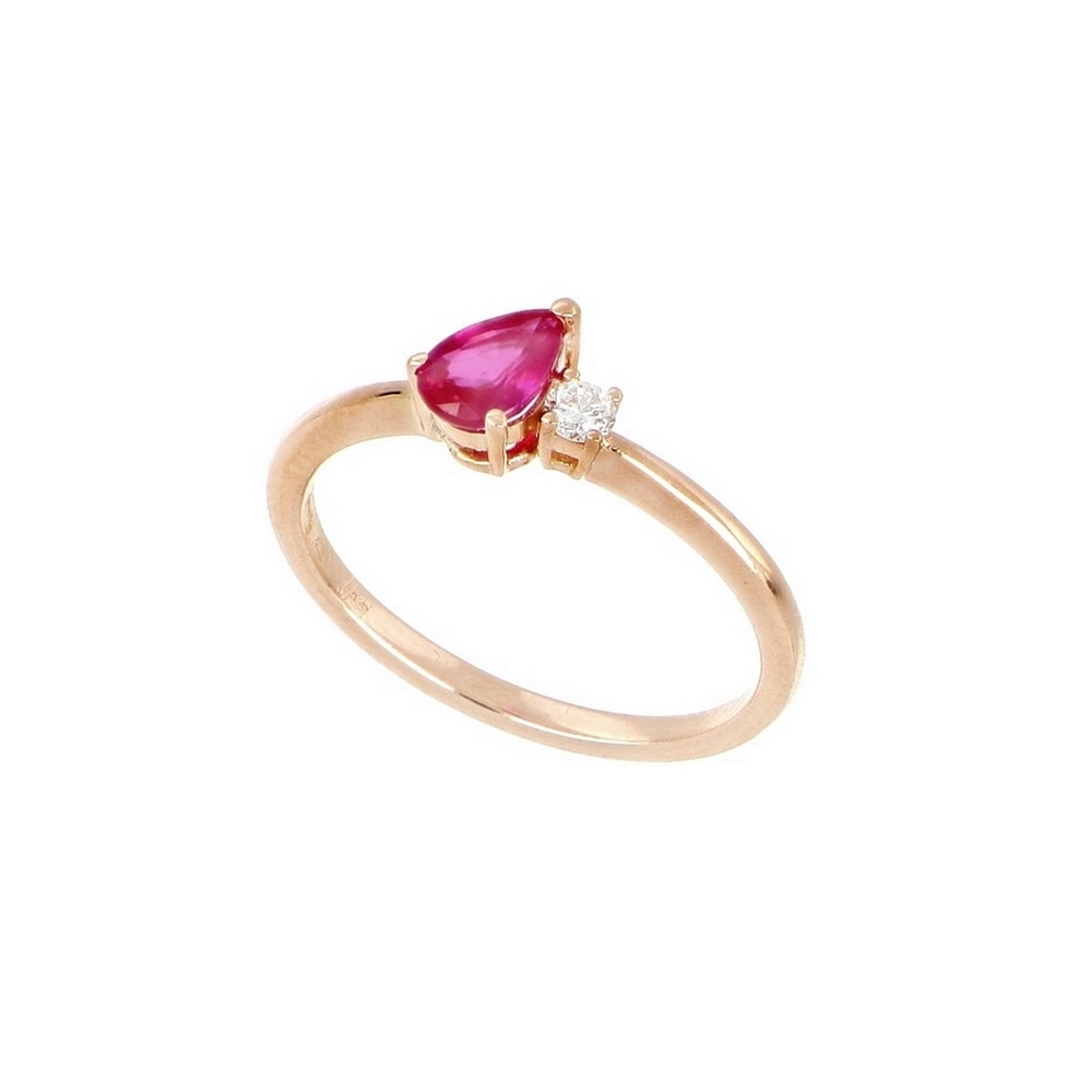 Anello con rubino a goccia e diamante