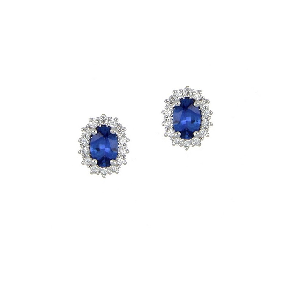 Orecchini con zaffiri ovali e contorno di diamanti